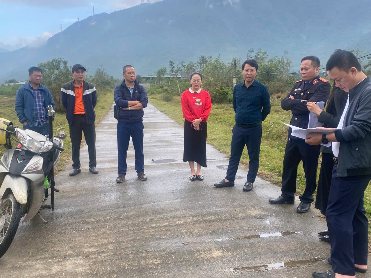 Viện kiểm sát nhân dân khu vực 2- Hà Tĩnh tham gia việc kê biên tài sản trong thi hành án dân sự