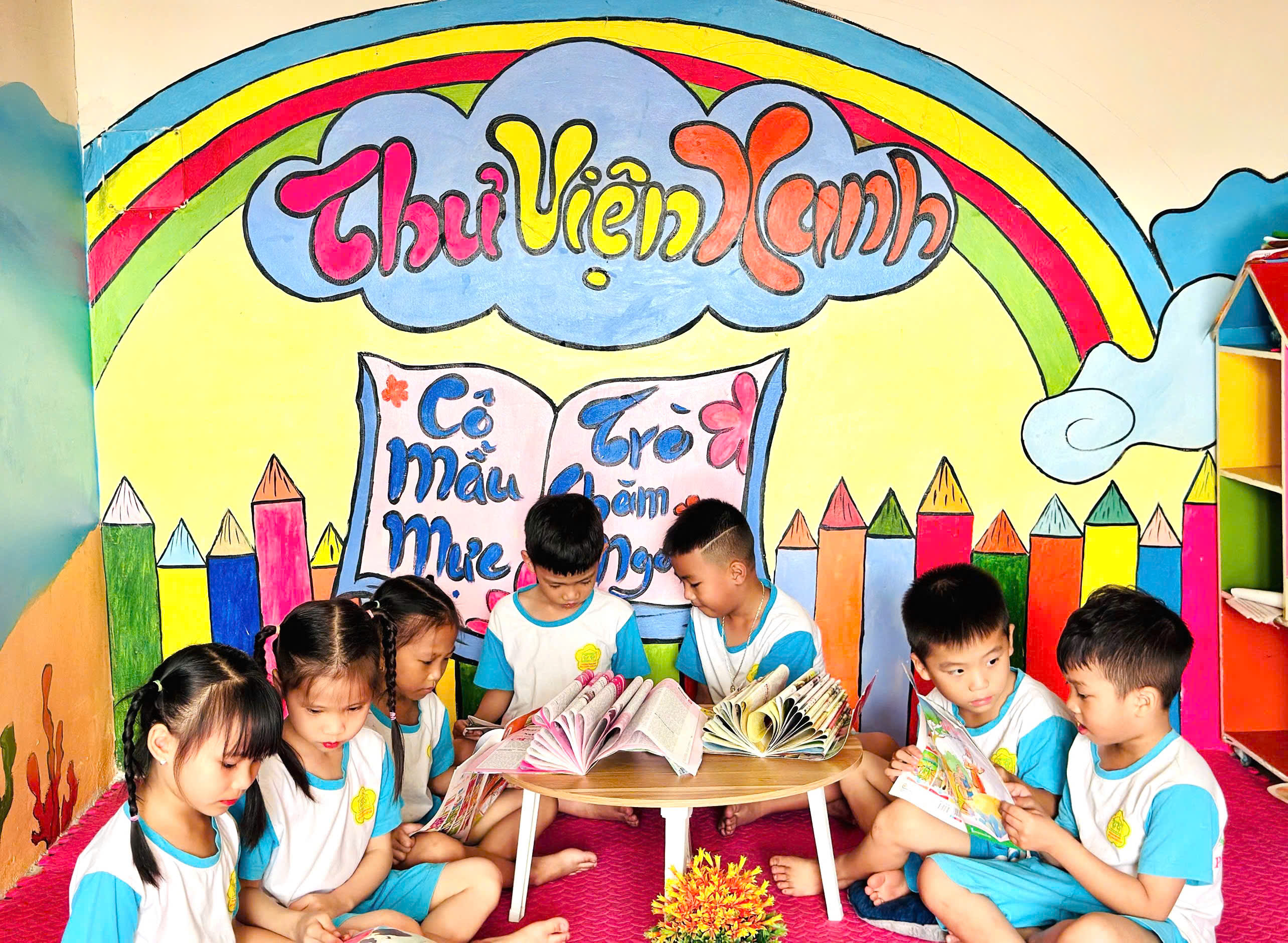 Sôi nổi các hoạt động hưởng ứng Ngày Sách và Văn hóa đọc Việt Nam tại các trường học trên địa bàn phường Hoành Sơn