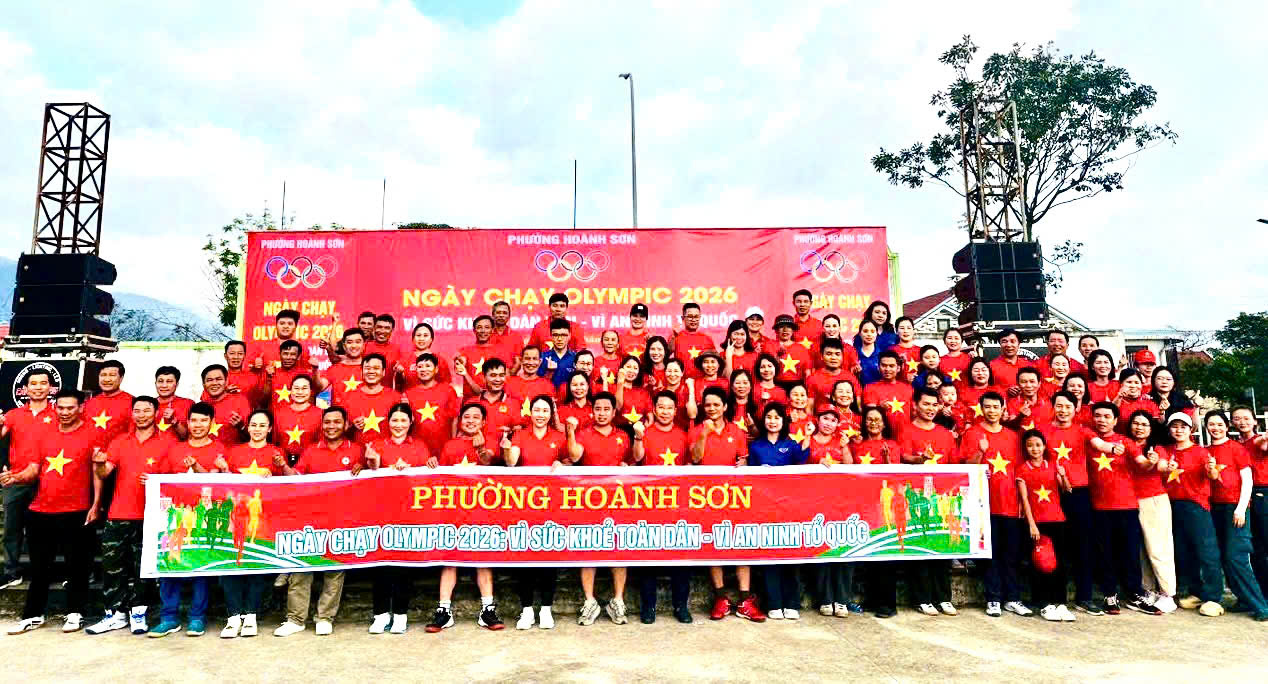 Phường Hoành Sơn sôi nổi Ngày chạy Olympic - vì sức khỏe toàn dân - Vì an ninh Tổ quốc năm 2026
