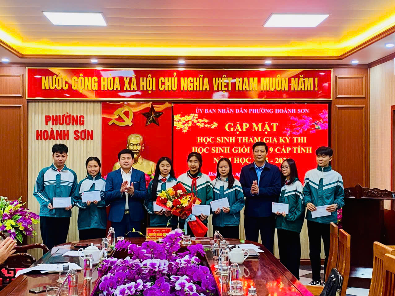 Gặp mặt, động viên học sinh tham dự kỳ thi chọn học sinh giỏi lớp 9 cấp tỉnh, năm học 2025 - 2026