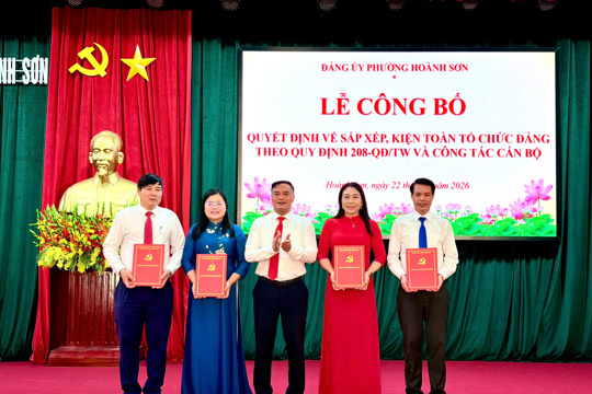 Đảng ủy phường Hoành Sơn tổ chức Hội nghị công bố các quyết định về tổ chức Đảng 