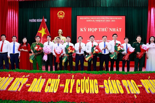 Ủy ban nhân dân tỉnh Hà Tĩnh ban hành Quyết định số 768-QĐ/ĐU, ngày 31/3/2026 về việc Phê chuẩn kết quả bầu chức vụ Chủ tịch, Phó Chủ tịch Ủy ban nhân dân phường Hoành Sơn nhiệm kỳ 2026 - 2031