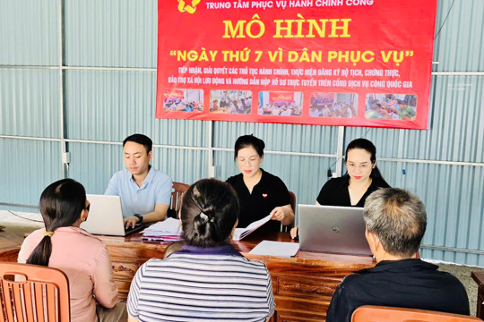 Phường Hoành Sơn: Đưa dịch vụ hành chính công đến gần dân từ mô hình “Ngày thứ Bảy - vì dân phục vụ” 
