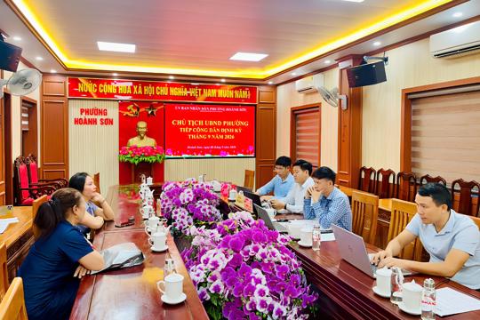 Chủ tịch UBND phường Hoành Sơn tiếp công dân định kỳ tháng 9 