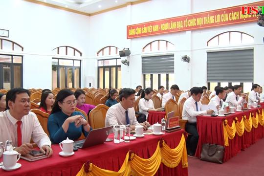 Đảng ủy UBND phường Hoành Sơn tổ chức Lễ chào cờ tháng 9/2026