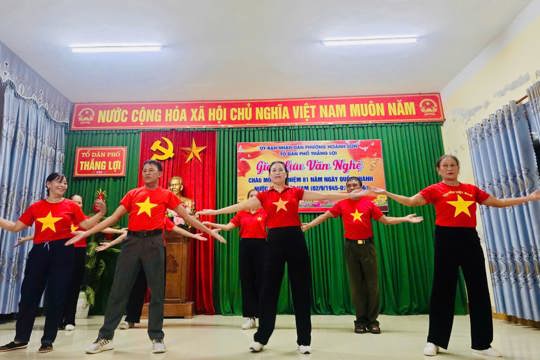 Tổ dân phố Thắng Lợi tổ chức giao lưu văn nghệ chào mừng Quốc khánh 2/9