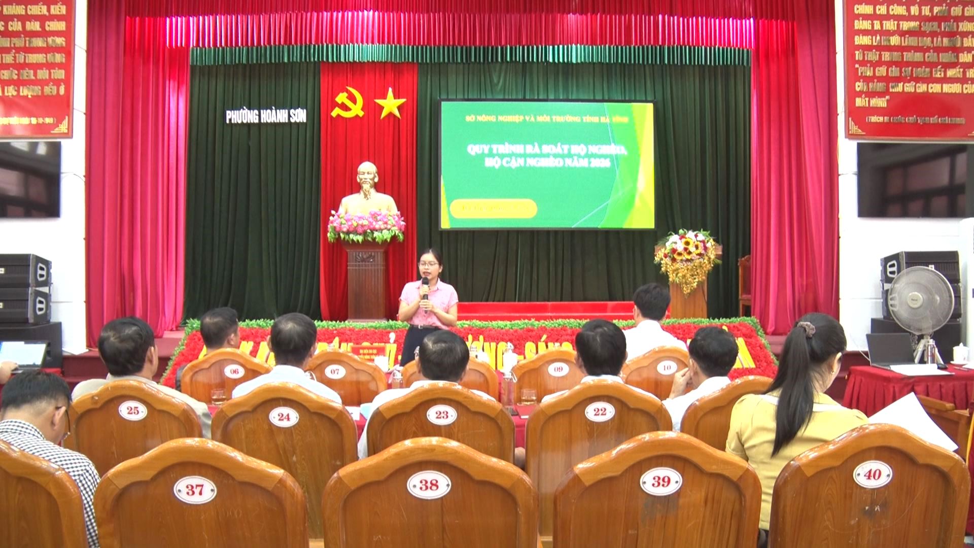 UBND Phường Hoành Sơn tập huấn nghiệp vụ rà soát hộ nghèo, hộ cận nghèo năm 2026